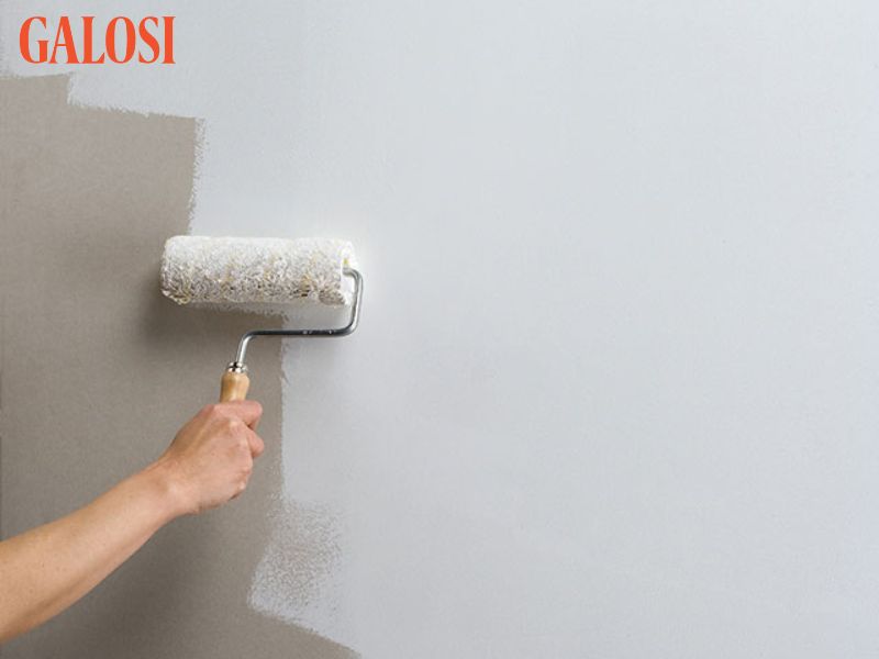 Cách cạo sơn tường cũ